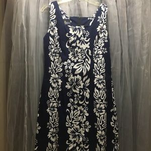 Navy Hawaiian Print Sheath size L